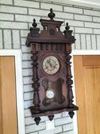 Mooie regulateur met sleutel, Ophalen