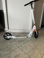 GEBRUIKT! Yuebo urban scooter step 8+ wit tot 100 kg €49,99, Fietsen en Brommers, Steps, Gebruikt, Ophalen of Verzenden, Gewone step