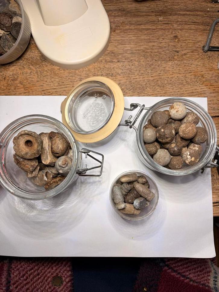 Oude Bodemvondsten: Musketkogels & Loden Objecten, Verzamelen, Overige Verzamelen, Gebruikt, Ophalen of Verzenden