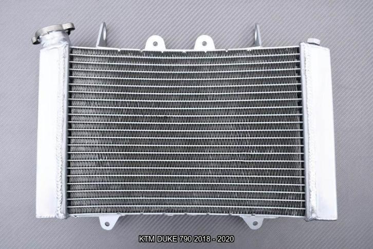 Radiateur Koeler Radiator AVDB KTM DUKE 790 2018 - 2020, Motoren, Accessoires | Overige, Nieuw, Ophalen of Verzenden