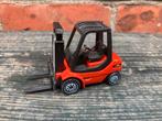 Linde heftruckje te koop . Siku ., Hobby en Vrije tijd, Modelauto's | 1:50, Ophalen of Verzenden, Gebruikt, Hijskraan, Tractor of Landbouw