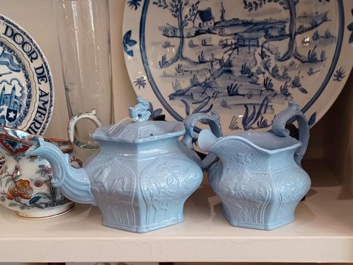 blauwsteen koffiepot melkkannetje Petrus Regout Maastricht, Antiek en Kunst, Antiek | Servies los, Ophalen of Verzenden