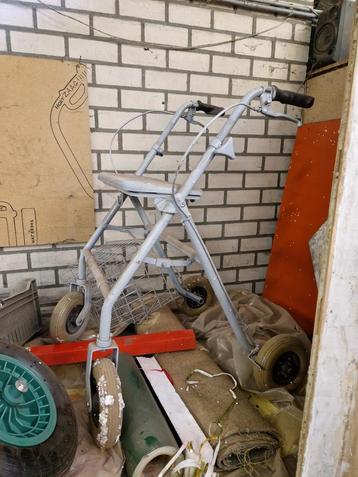 Rollator carnaval beschikbaar voor biedingen