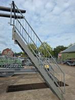 Stalen trap gegalv hoog 3.0mtr nob106, Doe-het-zelf en Verbouw, Ladders en Trappen, Ophalen, 2 tot 4 meter