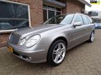 Mercedes-Benz E-klasse Combi 200 K. Classic Leder / 7 Persoo, Auto's, Mercedes-Benz, Achterwielaandrijving, Gebruikt, Beige, 4 cilinders