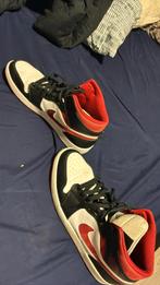 Air jordan 1 retro mid  Niet vaak gedragen moet nog schoon, Kleding | Dames, Schoenen, Nike Air Jordan, Ophalen of Verzenden, Sneakers of Gympen