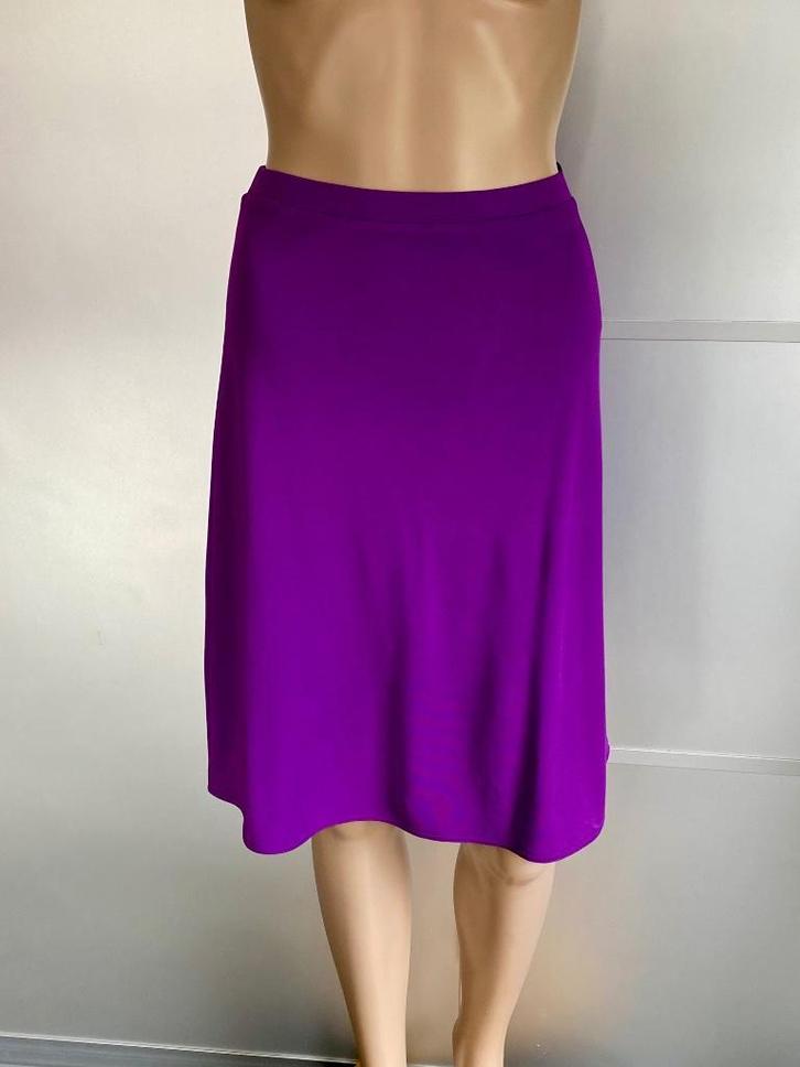 i359 Marc Cain set: rok + top mt S=36 rokje+topje MarcCain, Kleding | Dames, Rokken, Zo goed als nieuw, Maat 36 (S), Paars, Knielengte