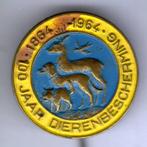 100 Jaar dierenbescherming 1864-1964 speldje ( N_039 ), Verzamelen, Speldjes, Pins en Buttons, Verzenden, Gebruikt, Stad of Land