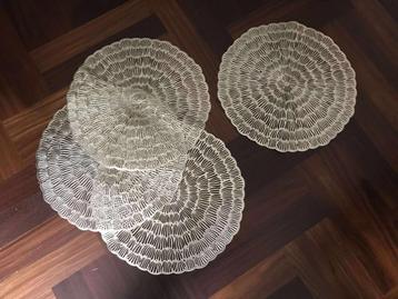 Set van Placemats beschikbaar voor biedingen