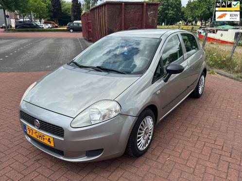 Fiat Grande Punto 1.4 Active, Auto's, Fiat, Bedrijf, Te koop, Grande Punto, ABS, Airbags, Airconditioning, Centrale vergrendeling