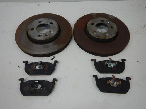 VW Polo 2G Remset Remschijf Remblok Voorzijde 2Q0615301 2X B, Auto-onderdelen, Remmen en Aandrijving, Volkswagen, Gebruikt, Ophalen of Verzenden