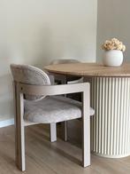 Nieuw 2 japandi stoelen champagne kleur, Huis en Inrichting, Stoelen, Ophalen of Verzenden, Zo goed als nieuw, Twee
