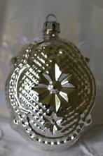 oude kerstbal met relief, Ophalen of Verzenden, Gebruikt