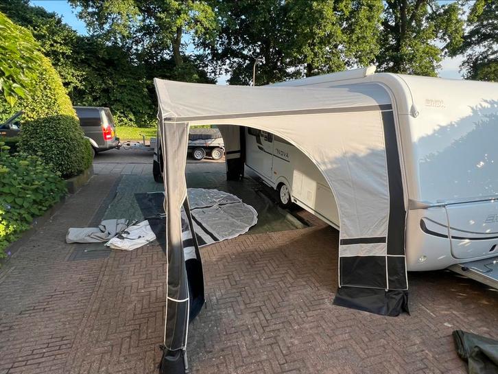 Fortex aronde caravan / boog luifel maat 13, Caravans en Kamperen, Voortenten en Luifels, Zo goed als nieuw, Ophalen
