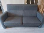 Te koop 2 zits bank. Grijze stof., Ophalen, Tweepersoons, 75 tot 100 cm, Stof