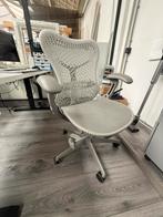 Herman Miller Mirra 2, Huis en Inrichting, Bureaustoelen, Ophalen, Gebruikt, Grijs, Bureaustoel
