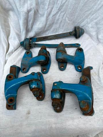 Classic Mini Van/Estate/Traveller Scharnieren onderdelen beschikbaar voor biedingen