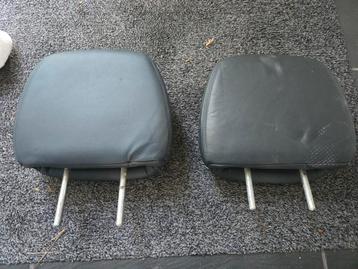 Hoofdsteunen Jeep Cherokee.  beschikbaar voor biedingen
