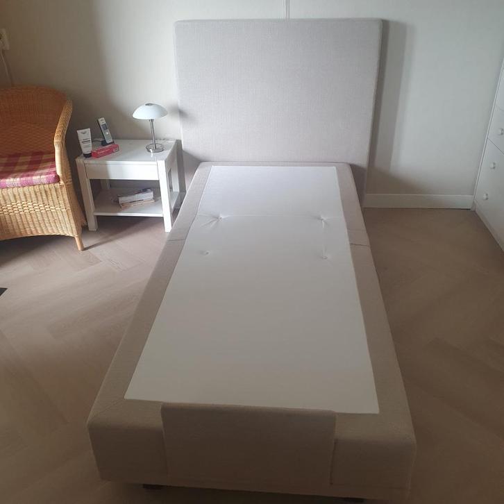 Pullman Boxspring Detroit, Huis en Inrichting, Slaapkamer | Boxsprings, Zo goed als nieuw, 90 cm, 200 cm, Eenpersoons, Beige, Ophalen