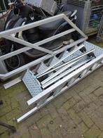 Aluminium trap schanierbaar, Doe-het-zelf en Verbouw, Ladders en Trappen, Ophalen of Verzenden, Zo goed als nieuw, Minder dan 2 meter