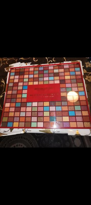 Revolution pigment Oogschaduw palette  beschikbaar voor biedingen