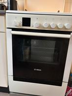 Nette Bosch gasfornuis met oven, Witgoed en Apparatuur, Fornuizen, Zo goed als nieuw, Gas, Vrijstaand, 85 tot 90 cm