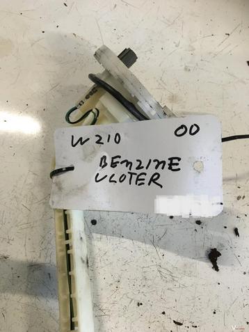 Mercedes W210 240 Benzine 2000 Tankvlotter beschikbaar voor biedingen