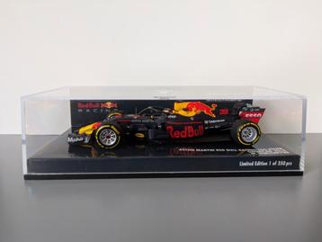 MiniChamps - Red Bull Max Verstappen - Showcar 2018 1:43 beschikbaar voor biedingen