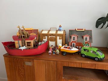 Div. Playmobil Noah, boerderij, kasteel, kliniek. In 1 koop beschikbaar voor biedingen