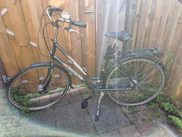 opknap dames fiets beschikbaar voor biedingen