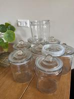 Te koop 8 glazen potten 17 -20 cm hoog ( luchtdicht), Ophalen of Verzenden, Zo goed als nieuw, Glas, Pot, Bus of Blik