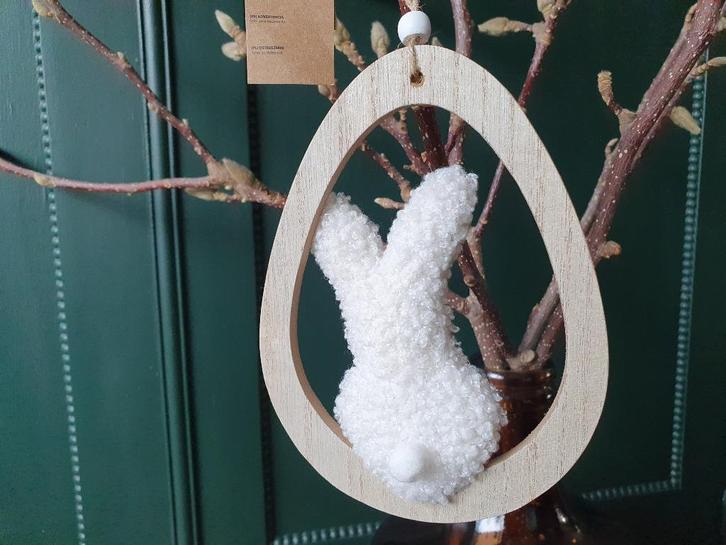 Paas tak hanger ei hout met wit haasje, Diversen, Pasen, Nieuw, Ophalen of Verzenden