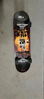 skateboard hij heeft kleine gebruikssporen maar hij is bijna, Ophalen, Zo goed als nieuw, Skateboard