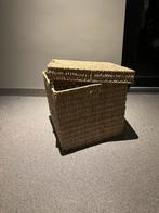 2 rieten manden met deksel, Ophalen, Zo goed als nieuw, Rond, Riet