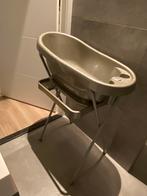 Baby badje en tummytub, met badstandaard, en luieremmer, Gebruikt, Ophalen of Verzenden, Badje, Bébé-jou