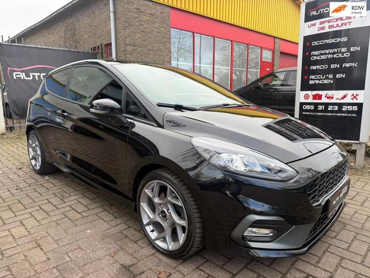 Ford Fiesta 1.5 EcoBoost ST-3 200PK Recaro stoelen|B&O|APK|R, Auto's, Ford, Bedrijf, Te koop, Fiësta, ABS, Achteruitrijcamera