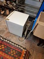 Mini bar. Koelkastje, Gebruikt, Minder dan 85 cm, Minder dan 60 cm, Ophalen of Verzenden