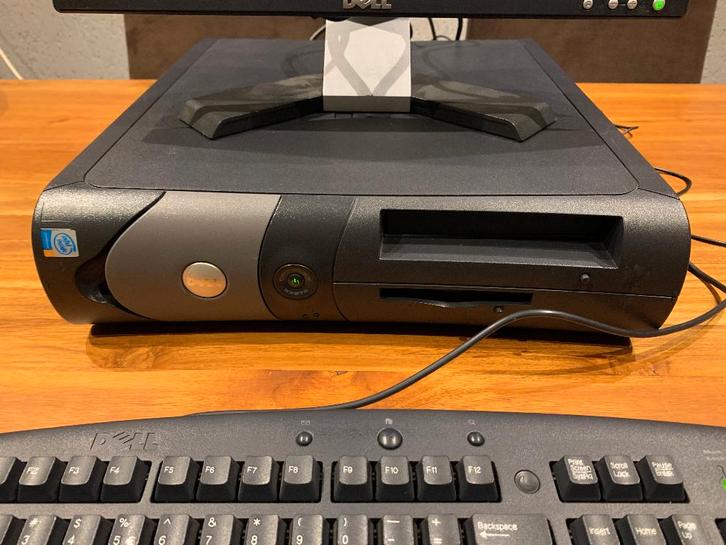 Nette retro Dell Pentium 4 Windows XP PC. 2GB ram, 80gb hdd, Computers en Software, Desktop Pc's, Zo goed als nieuw, 2 tot 3 Ghz