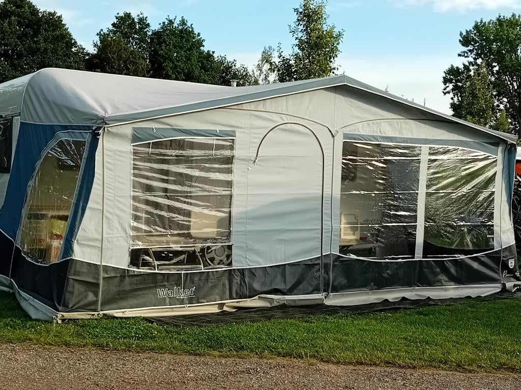 Walker pioneer Easy-Door voortent en luifel in 1, Ophalen, Gebruikt, Walker Campingstyle