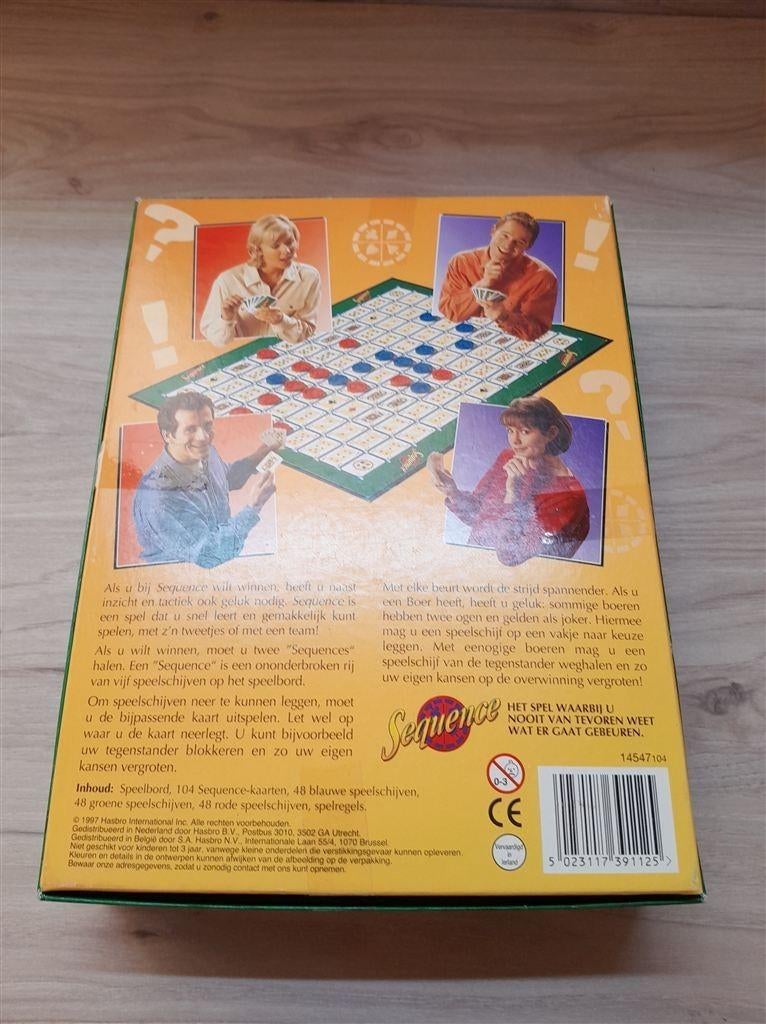 Sequence een bordspel voor kaarters - s3786, Verzenden, Zo goed als nieuw