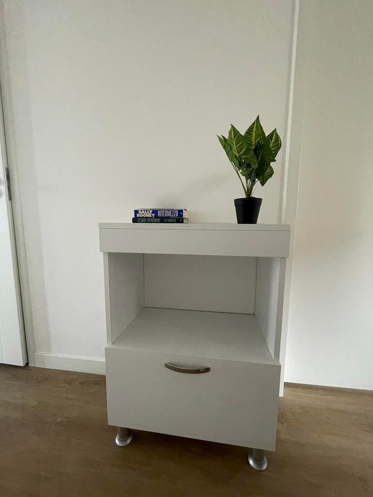 Praktische Witte Magnetronkast, Huis en Inrichting, Ophalen, Gebruikt
