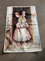 Keuken/Gastenhanddoek, met Hunca Munca van  Beatrix Potter., Ophalen of Verzenden, Nieuw, Roze, Theedoek of Handdoek
