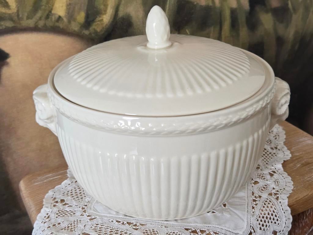 Wedgwood Edme ovenschaal met deksel dekschaal, Ophalen of Verzenden, Wedgwood, Aardewerk, Schaal of Schalen