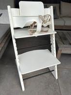 Stokke Tripp Trapp stoel met stoelverkleiner en riempjes, Ophalen, Gebruikt, Meegroeistoel, Gordel(s)