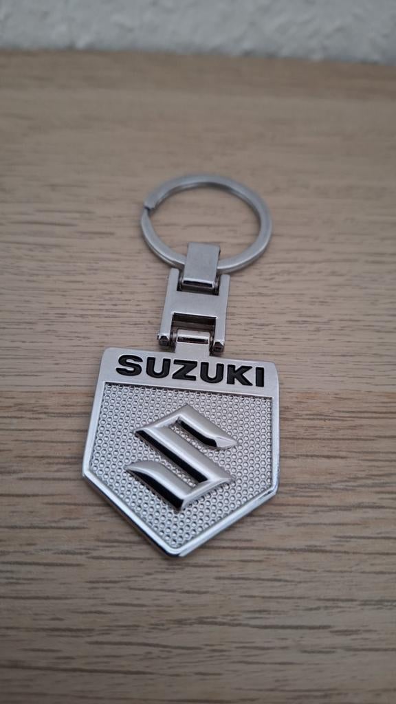 Suzuki sleutelhangers kopen? ✔️ Tot 47% korting