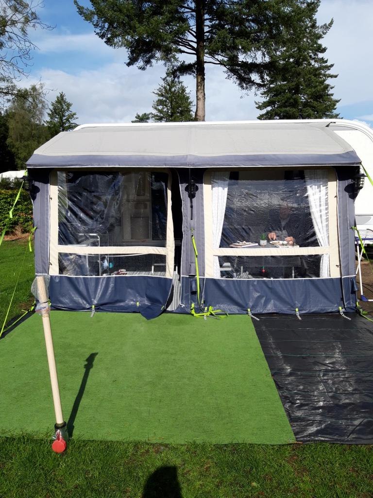 Kampa voortent, Ophalen