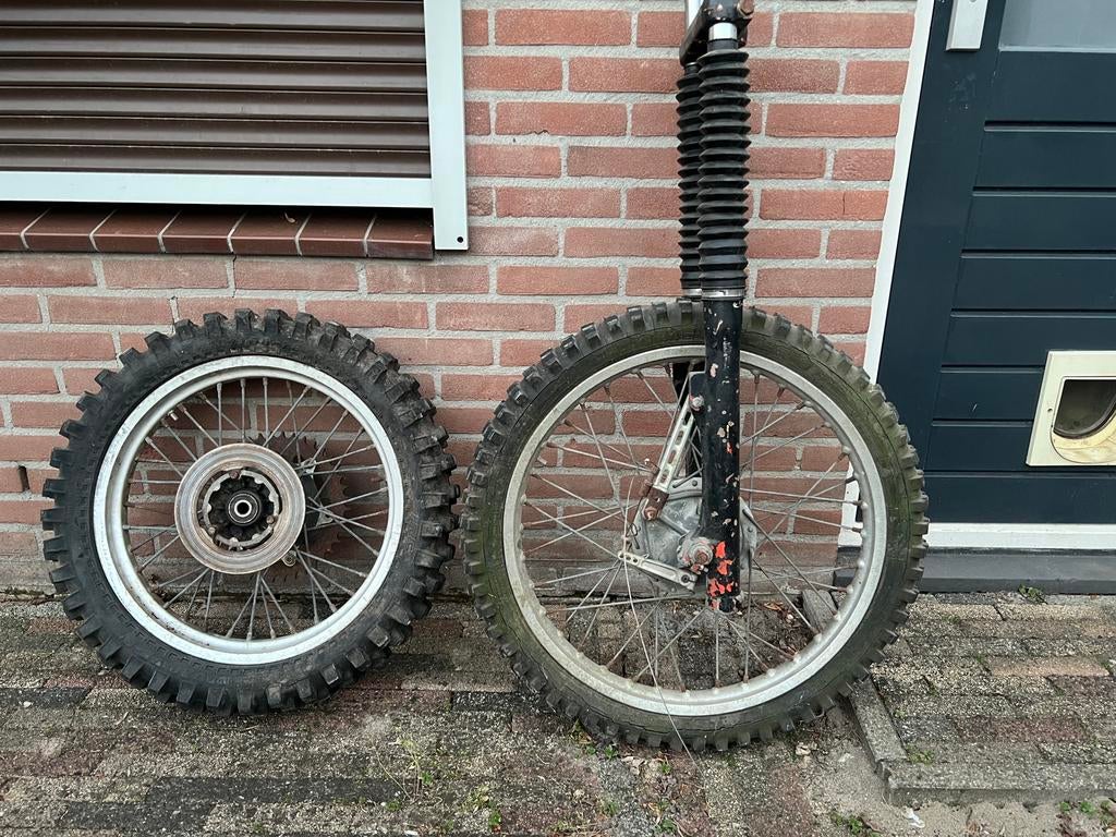 Ktm wielen en voorvork, Motoren, Ophalen, Gebruikt