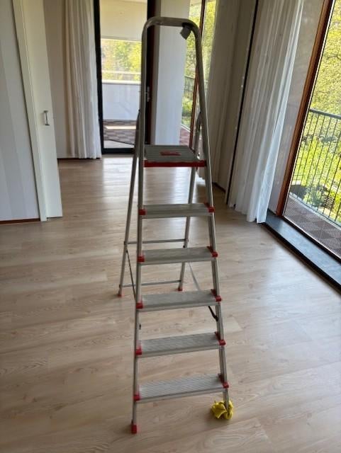 trap, huishoudtrap, Doe-het-zelf en Verbouw, Ophalen, Trap, Zo goed als nieuw, Opvouwbaar of Inschuifbaar