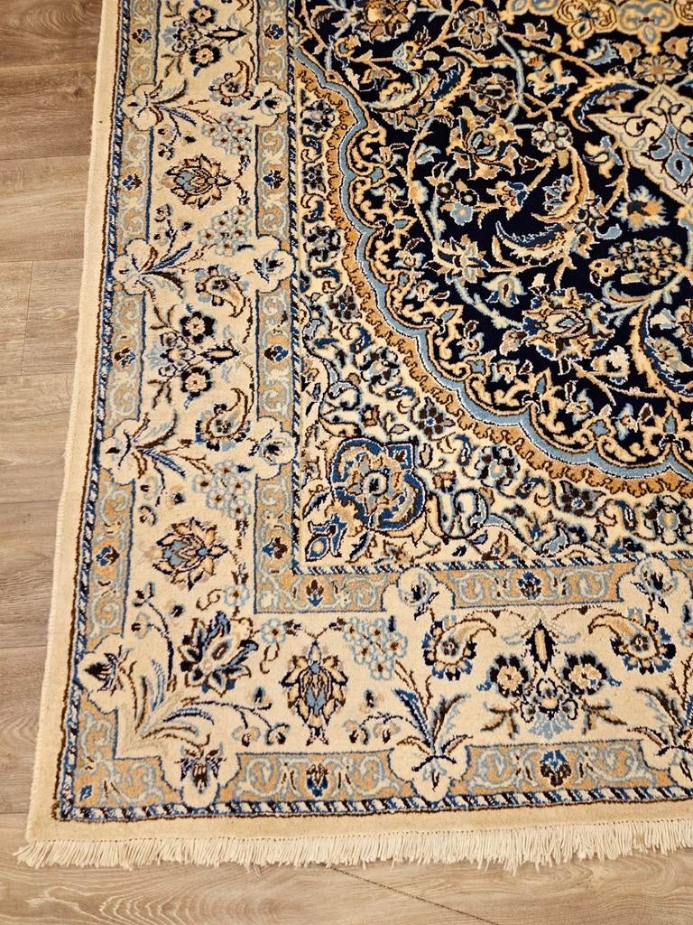 Perzisch Handgeknoopt Nain Tapijt. Prachtige kleuren., Perzisch, 200 cm of meer, Ophalen of Verzenden, Zo goed als nieuw