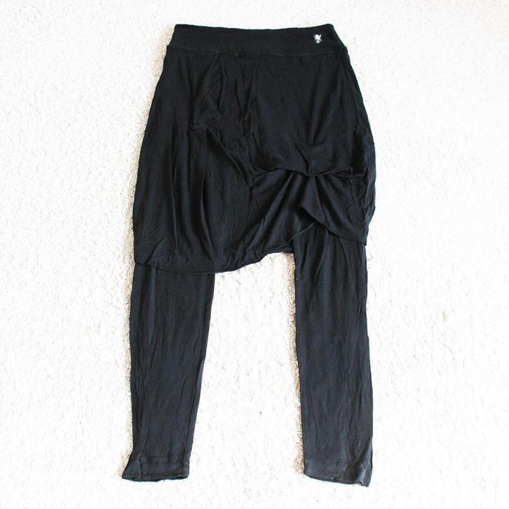 Zwarte Royal Dye / European Culture Broek - 80 (L) € 20,-, Kleding | Dames, Broeken en Pantalons, Nieuw, Maat 42/44 (L), Zwart